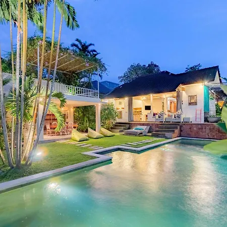 Villa Bumi - Playful & Quirky 3Br Villa Near Seminyak, A Unique Getaway